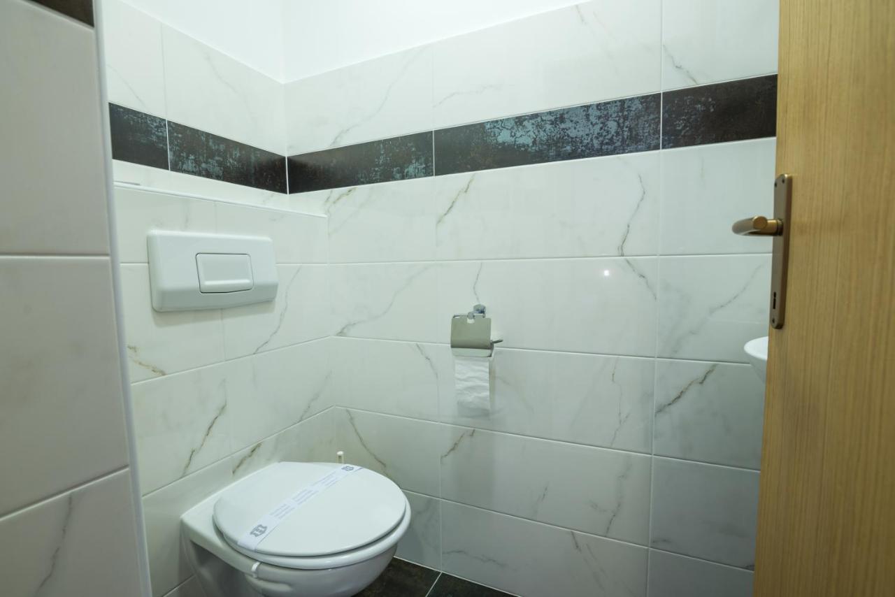 Pansion Dujmović 2 Aparthotel Porat  Bagian luar foto
