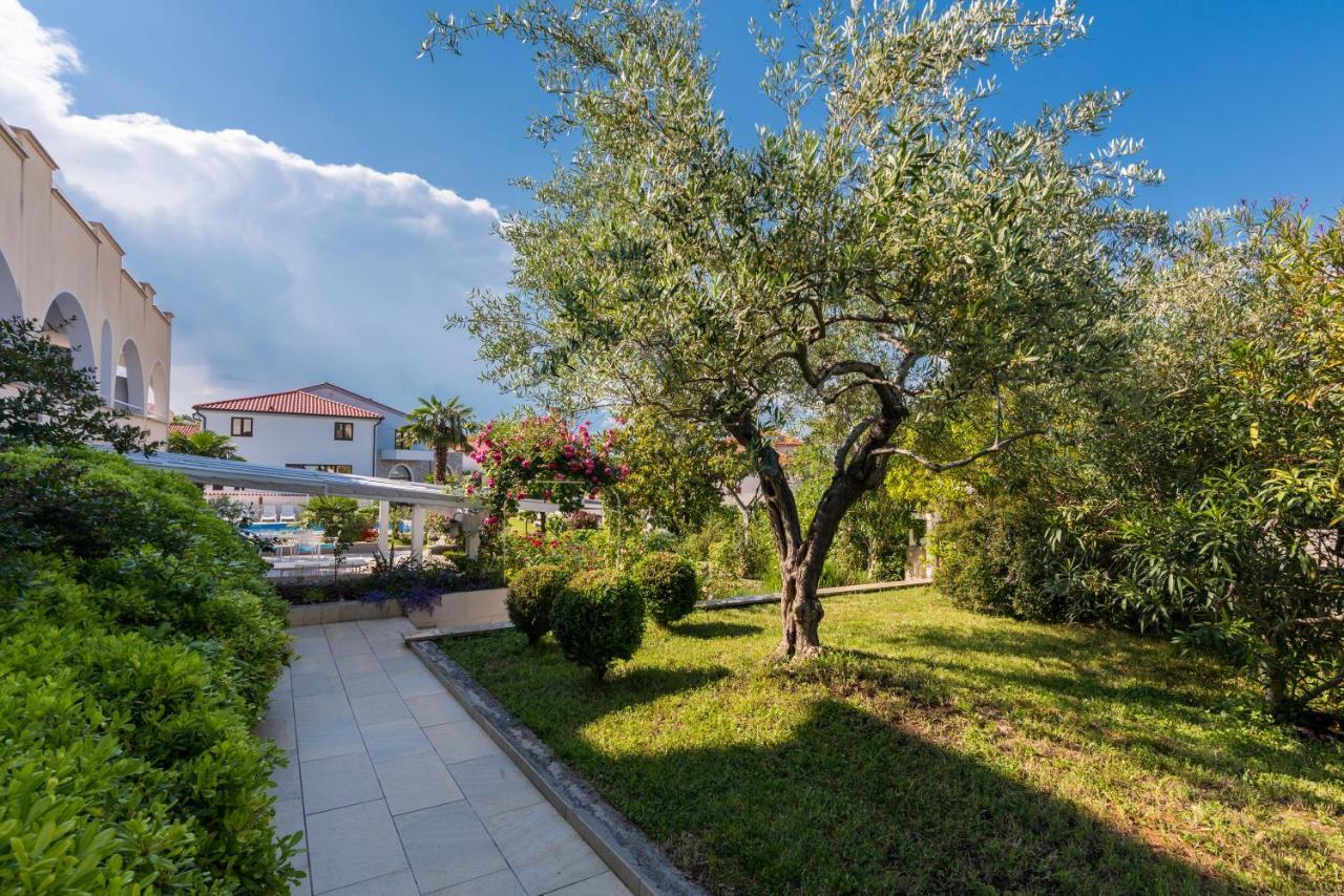Pansion Dujmović 2 Aparthotel Porat  Bagian luar foto